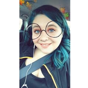 Meet your Posher, Claire